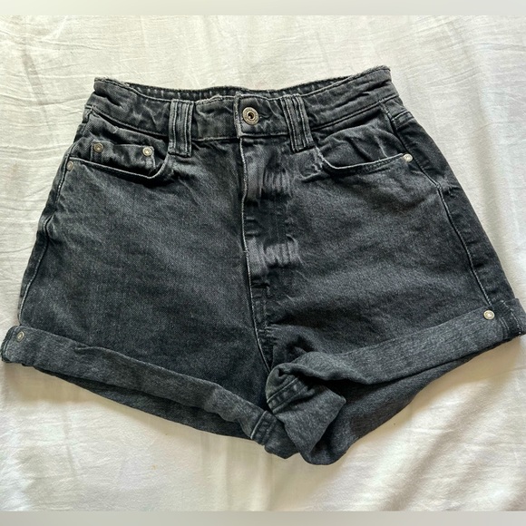 Zara High Waisted denim shorts Size 2 - Picture 1 of 4